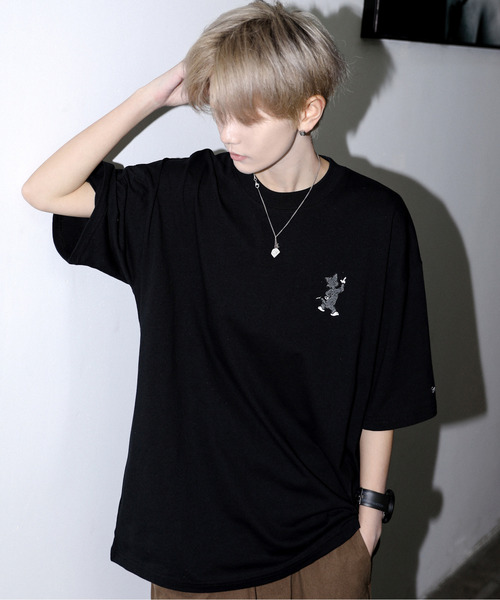 Tom＆Jerry（トムアンドジェリー）の「【neos】TOM&JERRY トムとジェリー ルーズシルエット サガラ刺繍 ワンポイント ロゴ ハーフスリーブ Tシャツ（Tシャツ/カットソー・メンズ・グリーン系その他/ブルー系その他/ホワイト/ライトグリーン/ライトグレー/ブラック/ライトブルー/ブラック系その他・MEDIUM/LARGE/X-LARGE）」の3枚目の写真