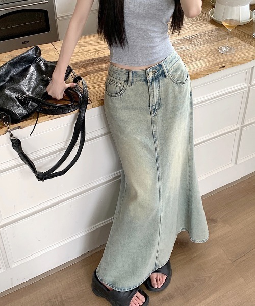 FREE STYLISTS(フリー スタイリスト)の「YUGA_YGMC バックスリット マーメイドデニムロングスカート(デニムスカート・レディース・ライトブルー・M/XL/S/L)」の8枚目の写真