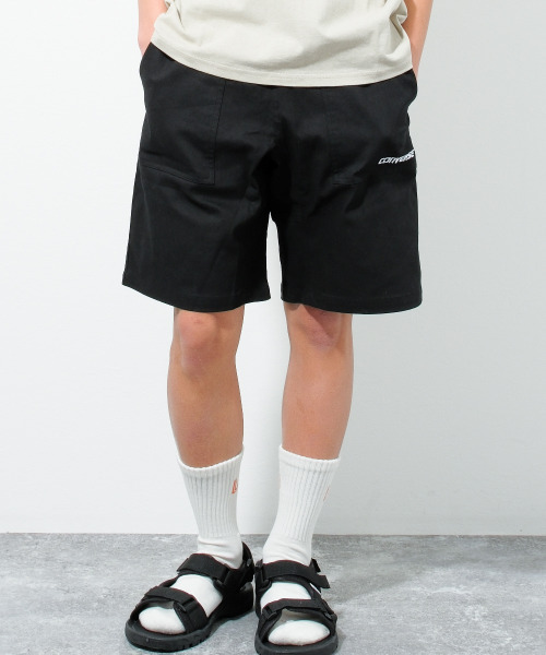 CONVERSE（コンバース）の「CONVERSE 別注ベイカーショートパンツ（その他パンツ・キッズ・カーキ/ブラック/ブラック系その他/ベージュ系その他・130/140/150/160）」の2枚目の写真