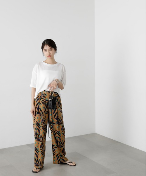 N.(N. Natural Beauty Basic)(エヌエヌナチュラルビューティーベーシック)の「◆スラブ天竺シアーカットソー(Tシャツ/カットソー・レディース・ホワイト/ピンク/チャコールグレー・MEDIUM)」の7枚目の写真