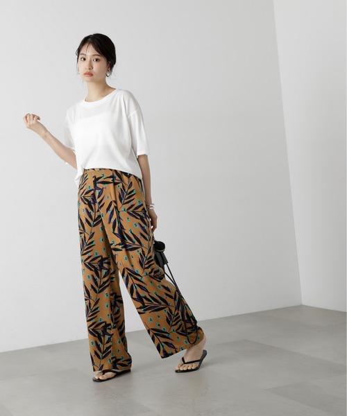 N.(N. Natural Beauty Basic)(エヌエヌナチュラルビューティーベーシック)の「◆スラブ天竺シアーカットソー(Tシャツ/カットソー・レディース・ホワイト/ピンク/チャコールグレー・MEDIUM)」の9枚目の写真