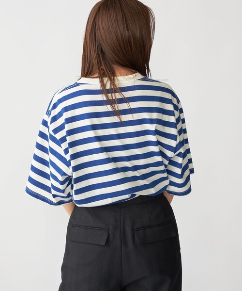 SHIPS(シップス)の「【WEB限定】SHIPS: ワンポイント ロゴ フレンチ ボーダー Tシャツ(Tシャツ/カットソー・メンズ・ブルー/ブラック/ネイビー・SMALL/MEDIUM/LARGE/X-LARGE)」の6枚目の写真