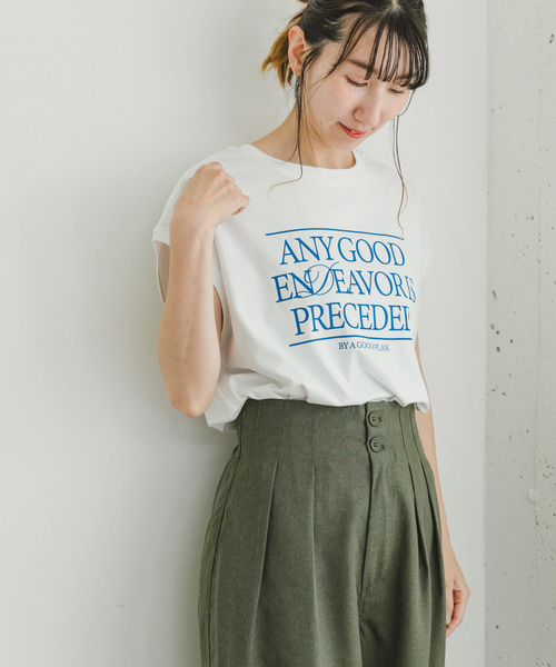 ITEMS URBANRESEARCH（アイテムズ アーバンリサーチ）の「ルーズロゴフレンチTシャツ（Tシャツ/カットソー・レディース・ベージュ/ホワイト/ブラック・FREE）」の5枚目の写真