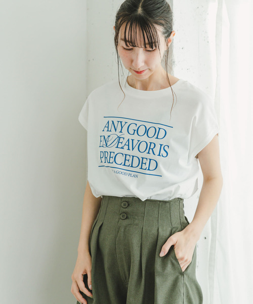 ITEMS URBANRESEARCH（アイテムズ アーバンリサーチ）の「ルーズロゴフレンチTシャツ（Tシャツ/カットソー・レディース・ベージュ/ホワイト/ブラック・FREE）」の6枚目の写真