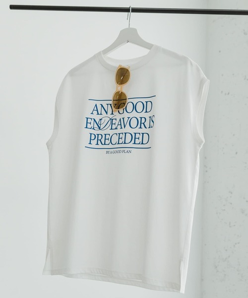 ITEMS URBANRESEARCH（アイテムズ アーバンリサーチ）の「ルーズロゴフレンチTシャツ（Tシャツ/カットソー・レディース・ベージュ/ホワイト/ブラック・FREE）」の11枚目の写真