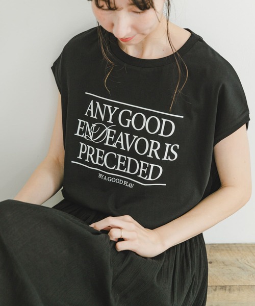 ITEMS URBANRESEARCH（アイテムズ アーバンリサーチ）の「ルーズロゴフレンチTシャツ（Tシャツ/カットソー・レディース・ベージュ/ホワイト/ブラック・FREE）」の14枚目の写真