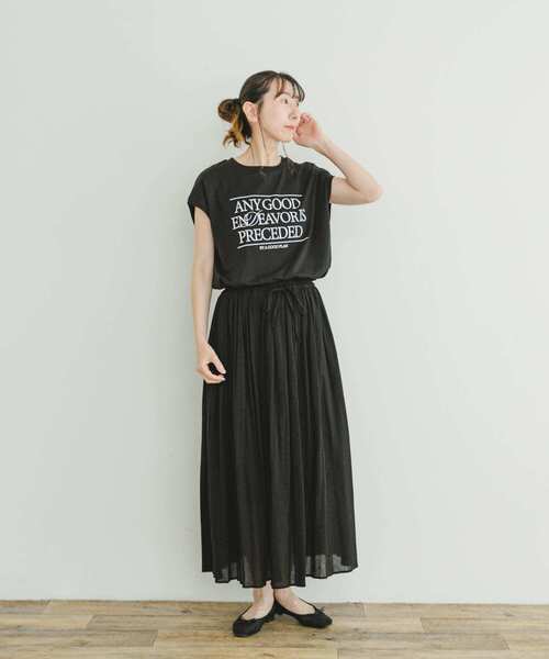 ITEMS URBANRESEARCH（アイテムズ アーバンリサーチ）の「ルーズロゴフレンチTシャツ（Tシャツ/カットソー・レディース・ベージュ/ホワイト/ブラック・FREE）」の19枚目の写真