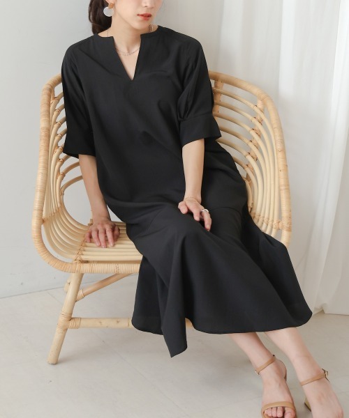 Bou Jeloud(ブージュルード)の「麻ライクキーネックワンピース(ワンピース・レディース・ネイビー/ブラック/ベージュ/ブルーグリーン・FREE)」の7枚目の写真