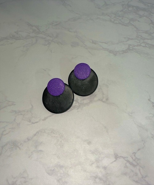 CERCA（チェルカ）の「Supreme classe/モダンスパークル（両耳用ピアス）（ピアス（両耳用）・レディース・ホワイト系2/ホワイト系1/イエロー系2/パープル系2/パープル系1/ブルー系1/レッド系2/レッド系1/ブルー系2/イエロー系1・FREE）」の14枚目の写真