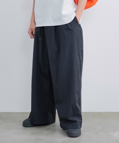 セール】Two tuck wide balloon slacks / 2タックワイドバルーン