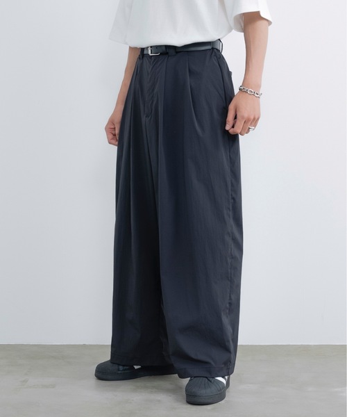 セール】Two tuck wide balloon slacks / 2タックワイドバルーン