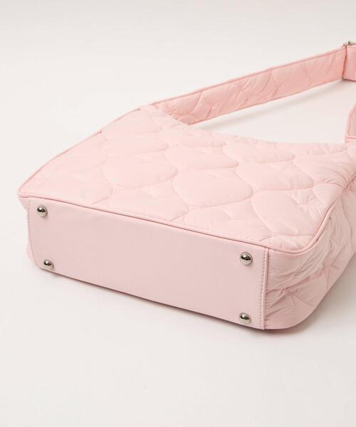 WEGO（ウィゴー）の「WEGO/ときめきキルティング痛ショルダー【Sサイズ】（ショルダーバッグ・レディース・ブラック/サックスブルー/ホワイト/イエロー/シルバー/ライトパープル/ライトピンク・FREE）」の11枚目の写真