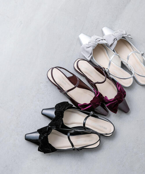 NATURAL BEAUTY BASIC（ナチュラルビューティーベーシック）の「◇【Oggi・美人百花掲載】2wayリボンパンプス（パンプス・レディース・シルバー/ブラック/ワイン・MEDIUM/LARGE/SMALL）」の3枚目の写真