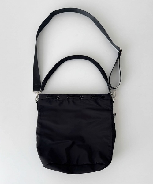 CANAL JEAN（キャナルジーン）の「El mar　ナイロンドローストリング2wayBAG（ショルダーバッグ・レディース・ブラック・ONE SIZE）」の15枚目の写真