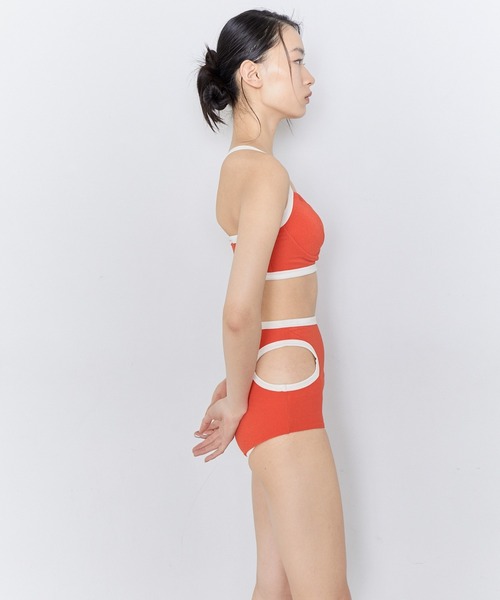 THINGS THAT MATTER（シングス ザット マター）の「RECYCLING PILE SWIM BRALETTE / リサイクリングパイルスイムブラレット（水着・レディース・レッド/ブラック・2/1）」の7枚目の写真