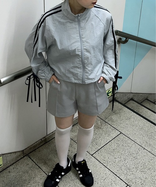 raffime(ラフィミー)の「ハイウエストショートパンツ(その他パンツ・レディース・チャコールグレー・フリー)」の2枚目の写真