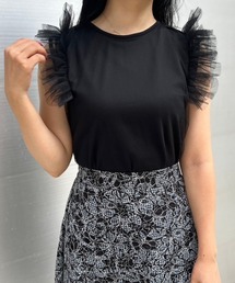 MODE ROBE（モードローブ）の「ショルダーフリルチュールレイヤードトップス（Tシャツ/カットソー）」