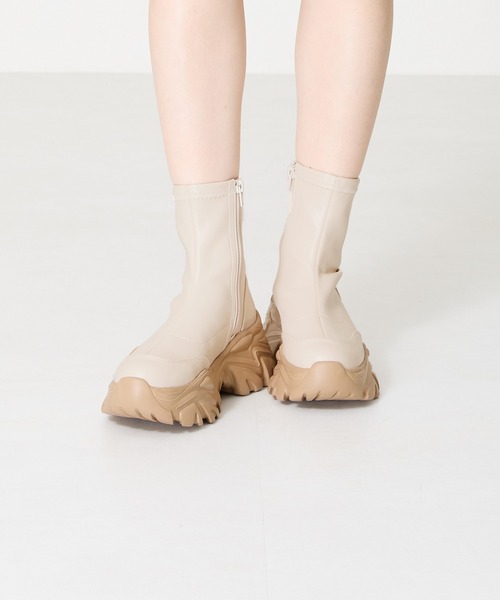 ORiental TRaffic（オリエンタルトラフィック）の「【 厚底 】 軽量 スニーカーソール ショートブーツ 41412（ブーツ・レディース・ホワイト/レッド/ブラック・S/LL/L/M）」の19枚目の写真