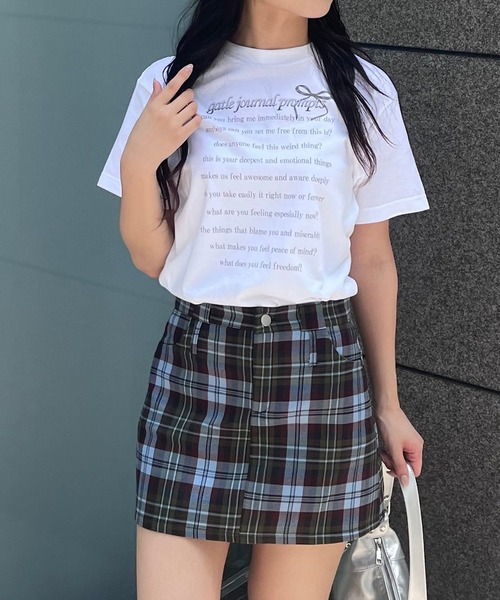fiere(フィエール)の「韓国っぽリボンプリントTシャツ(Tシャツ/カットソー・レディース・ホワイト・MEDIUM/LARGE/SMALL)」の4枚目の写真