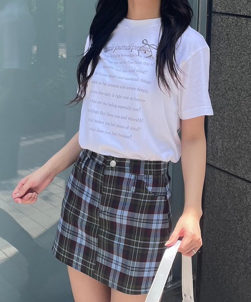 fiere(フィエール)の「韓国っぽリボンプリントTシャツ(Tシャツ/カットソー・レディース・ホワイト・MEDIUM/LARGE/SMALL)」の5枚目の写真