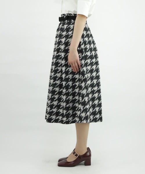 an another angelus（アンアナザーアンジェラス）の「ハンドペイント千鳥柄タックスカート/ananotherangelus（スカート・レディース・グレー×ピンク/ベージュ×ブラック/イエロー×グレー・FREE）」の10枚目の写真
