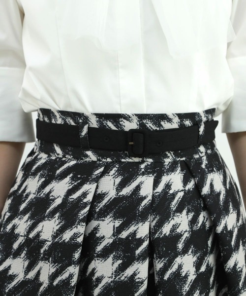 an another angelus（アンアナザーアンジェラス）の「ハンドペイント千鳥柄タックスカート/ananotherangelus（スカート・レディース・グレー×ピンク/ベージュ×ブラック/イエロー×グレー・FREE）」の11枚目の写真