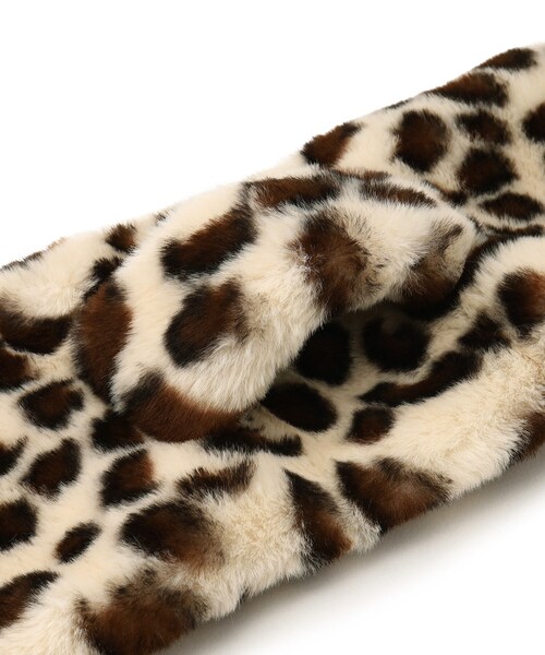 OPAQUE.CLIP（オペークドットクリップ）の「◆レオパード柄フェイクファー差し込みティペット（ストール/ショール・レディース・ダークブラウン系・00）」の4枚目の写真