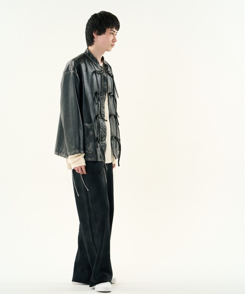 DISCOVERED（ディスカバード）の「DISCOVERED FADE BLACK LEATHER CHINA BLOUSON（その他アウター・メンズ・ブラック・1/3）」の19枚目の写真