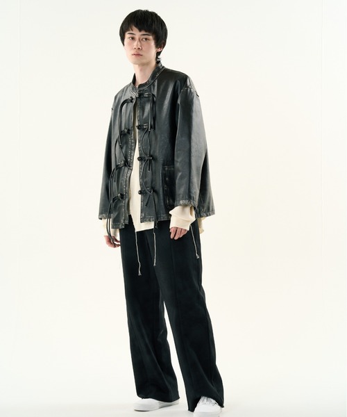 DISCOVERED（ディスカバード）の「DISCOVERED FADE BLACK LEATHER CHINA BLOUSON（その他アウター・メンズ・ブラック・1/3）」の4枚目の写真