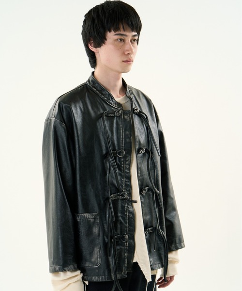 DISCOVERED（ディスカバード）の「DISCOVERED FADE BLACK LEATHER CHINA BLOUSON（その他アウター・メンズ・ブラック・1/3）」の7枚目の写真