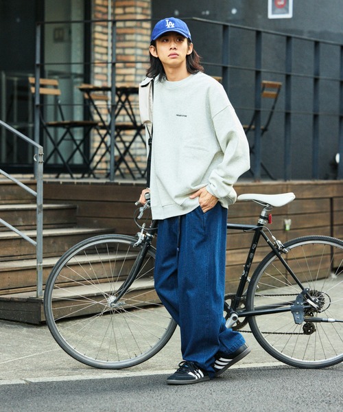 専用　BRIEFING x WillLOUNGE クルーネックスウェット セール】限定展開 ビッグシルエット ワンポイント刺繍 クルー