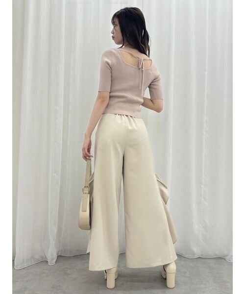 dazzlin（ダズリン）の「フリルスリットワイドパンツ（その他パンツ・レディース・ブラック/ベージュ・SMALL/MEDIUM）」の6枚目の写真