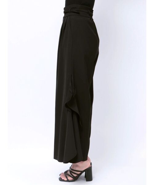 dazzlin（ダズリン）の「フリルスリットワイドパンツ（その他パンツ・レディース・ブラック/ベージュ・SMALL/MEDIUM）」の16枚目の写真