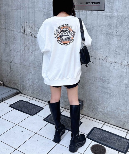 INGNI（イング）の「Backサークルスウェットチュニック（スウェット・レディース・グレー系5/グレー系7/ホワイト系6/アイボリー系1・M）」の13枚目の写真