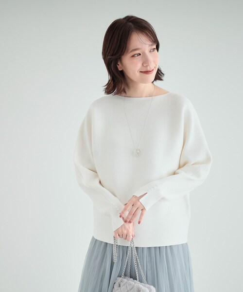 DRESKIP（ドレスキップ）の「◆【洗える/セットアップ可】女性らしさ際立つ　もちもちリブドルマンニット（ニット/セーター・レディース・ブラック/ボルドー/ブルー/グレー/オフホワイト/サンドベージュ/イエロー・00）」の21枚目の写真