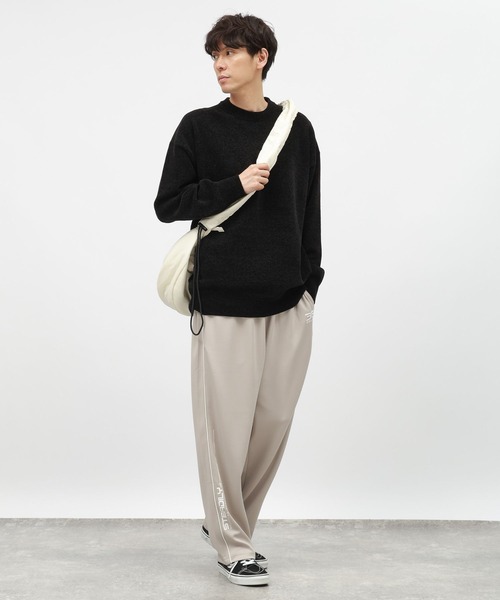 LAKOLE（ラコレ）の「ソフトモールニットプルオーバー / 116740（ニット/セーター・メンズ・アイボリー/ブラック/ブルー/グレー/ブラウン/オレンジ・X-LARGE/MEDIUM/LARGE）」の7枚目の写真