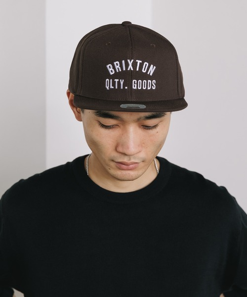 BRIXTON(ブリクストン)の「BRIXTON/ブリクストン WOODBURN NETPLUS MP SNPK キャップ(キャップ・メンズ・ブラック/ネイビー/ブラウン・ONE SIZE)」の1枚目の写真