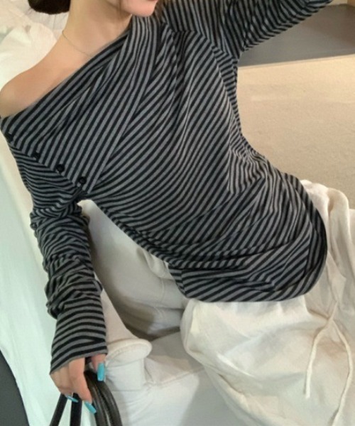 ワンショルダーアシメデザインボーダートップス（Tシャツ/カットソー）｜deux amour（ドゥーザムール）