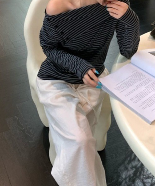 ワンショルダーアシメデザインボーダートップス（Tシャツ/カットソー）｜deux amour（ドゥーザムール）