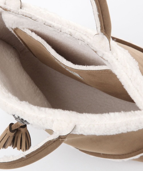 Minnetonka(ミネトンカ)の「【MINNETONKA(ミネトンカ)】別注ショルダートート(ショルダーバッグ・レディース・チャコール/キャメル・FREE)」の20枚目の写真