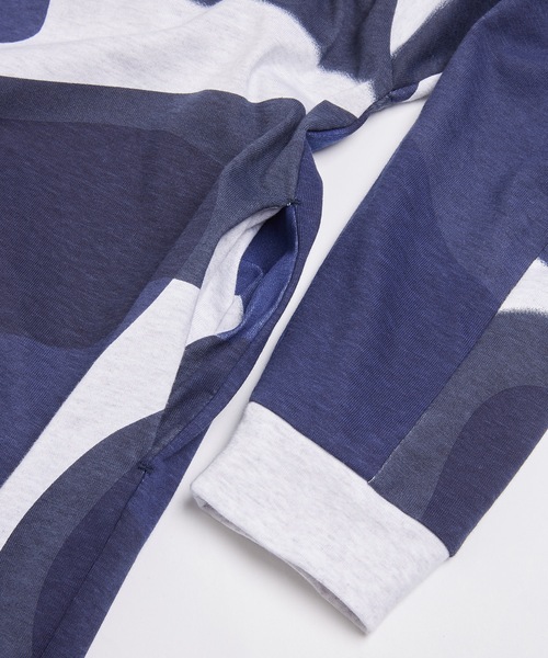 Dulcamara（ドゥルカマラ）の「リキッドバブルヨークスリーブロンT（Tシャツ/カットソー・メンズ・グリーン/ネイビー・1/2）」の14枚目の写真