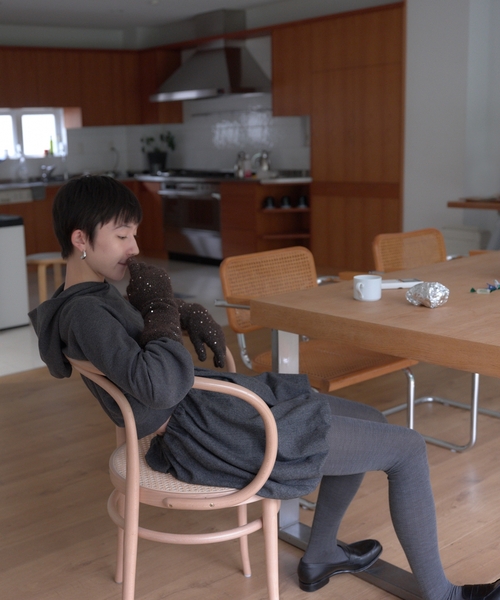 Charles Chaton（シャルルシャトン）の「naive hoodie（スウェット・レディース・グレー系その他/ホワイト・FREE）」の4枚目の写真