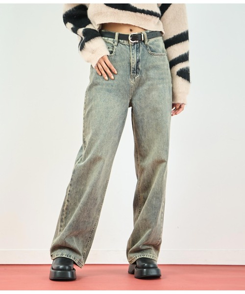 ANAP（アナップ）の「ヴィンテージ加工ストレートデニムパンツ（デニムパンツ・レディース・ブルー・S/M）」の2枚目の写真