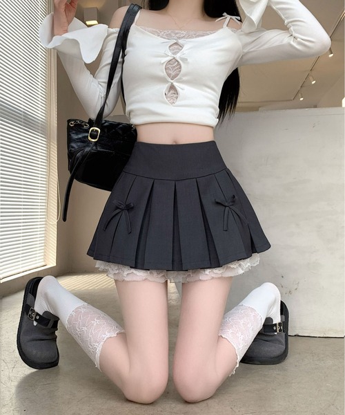 WEGO（ウィゴー）の「WEGO/インナーパンツ付きリボンレースプリーツミニ丈スカート（スカート・レディース・グレー/ブラック/ダークグレー・SMALL/MEDIUM）」の13枚目の写真