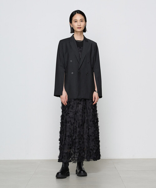 COMME CA（コムサ）の「【セットアップ対応】ブライトリートロストライプ ジャケット<br>（セットアップ・レディース・チャコール・11号/9号）」の12枚目の写真