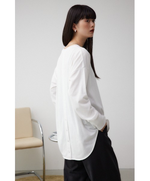 AZUL by moussy(アズールバイマウジー)の「アソートデザインレイヤードトップス(Tシャツ/カットソー・レディース・ブラック系その他2/ホワイト系その他2/オフホワイト/ブラック・SMALL/MEDIUM)」の6枚目の写真