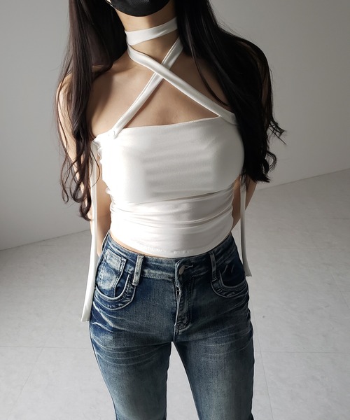 me+em select(ミームセレクト)の「【 3color / カップ付 】ロングチョーカークロスネックキャミソール / long choker cross neck camisole ※※(キャミソール・レディース・ブラック/ホワイト/グレー・FREE)」の16枚目の写真