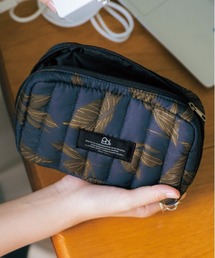 Wpc. Patterns（ダブリュピーシーパターンズ）の「Wpc. Patterns はっ水キルティングガジェットポーチ（ポーチ）」