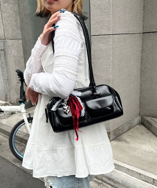 almo（アルモ）の「チャーム付きミニボストンバッグ(se)（ボストンバッグ・レディース・レオパード/ブラック/レッド・FREE）」の13枚目の写真