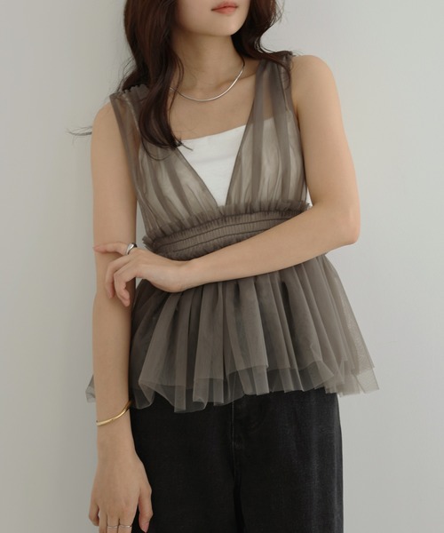 【新品】UNITED TOKYO チュールシャーリングビスチェ 新品】UNITED TOKYO チュールシャーリングビスチェ